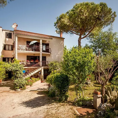Apartment Regina Rovinj Exterior foto