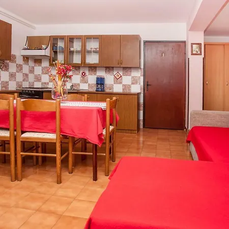 Apartment Regina Rovinj Exterior foto
